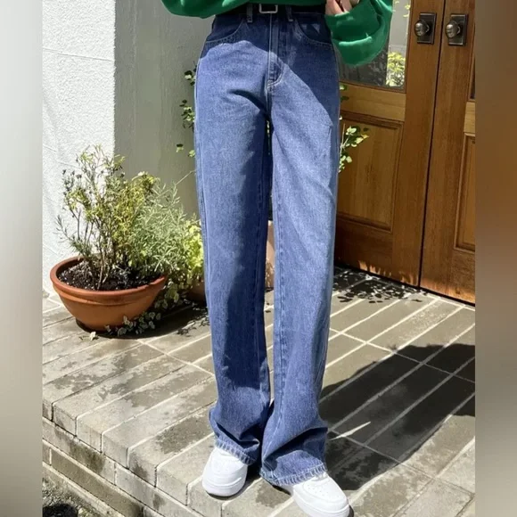 SHEIN Blue Flare & Wide Leg Jeans - Picture 2 of 4